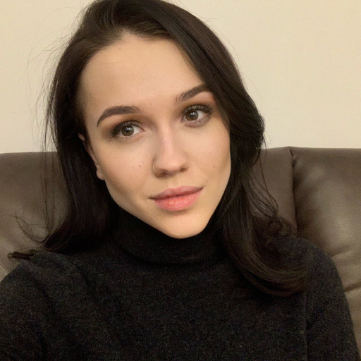 Аня Кузьменко